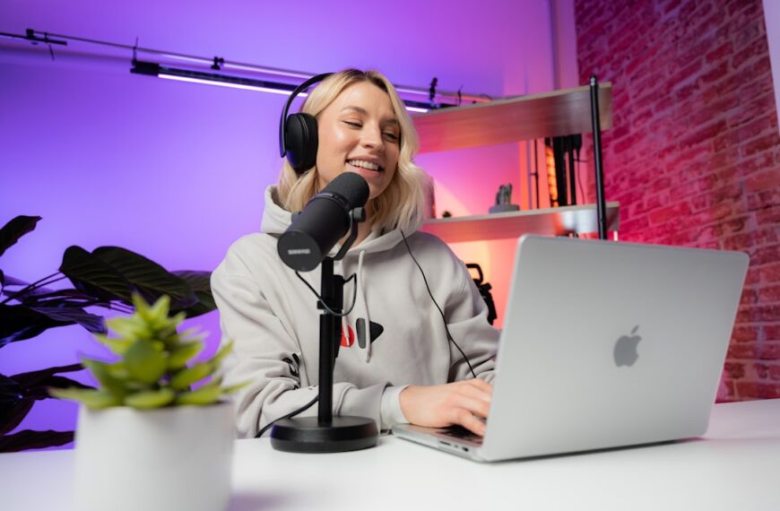 From Side Hustle to Empire: Building a Sustainable…